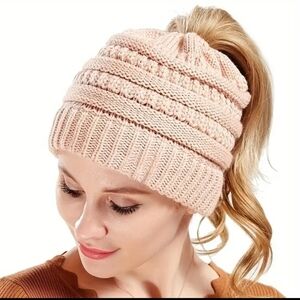 New! Warm beanie hat - BTQ